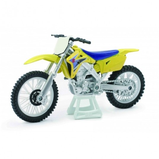 MOTOCYKLE LICENCJA 1:18 SUZUKI RM-Z450 -zdjęcie numer 1