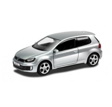 AUTA RMZ VW GOLF GTI SILVER