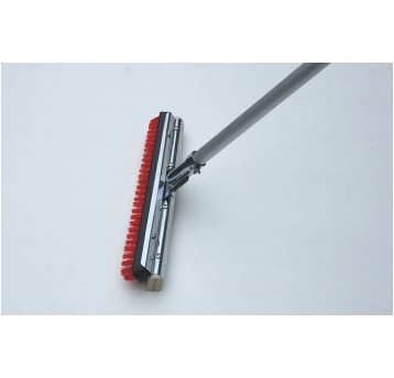 ZGARNIACZ WODY 35 + SZCZOTKA BEZ KIJA